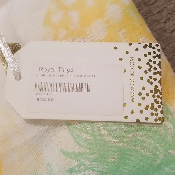 Pineapple Fashion Scarf - Picture 6 of 8